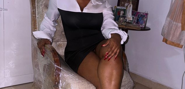 Model - Tianah Glow Femdom