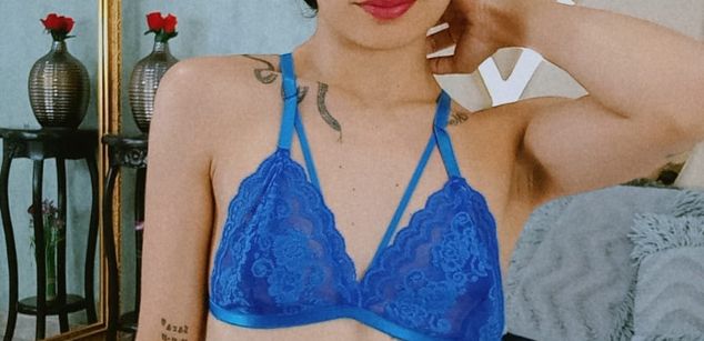 Model - NicoleEsposito latina