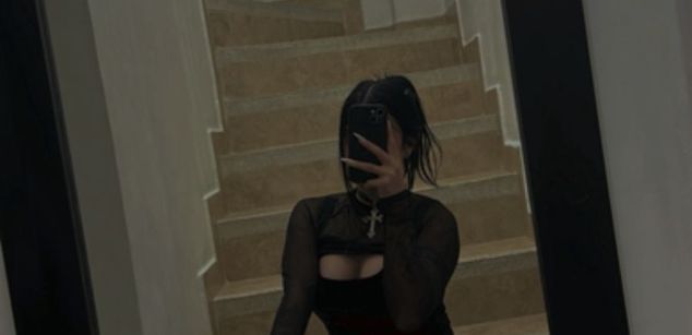 Model - Katzze colombiana