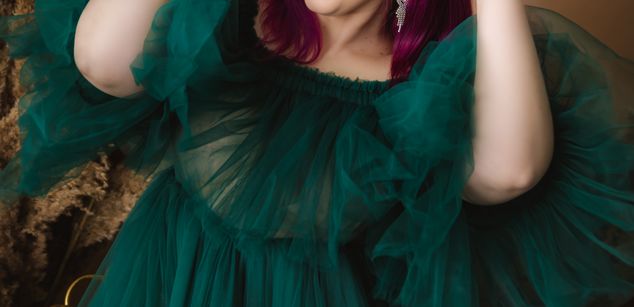 Model - ARUNY findom