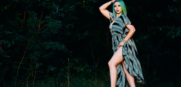 Model - ARUNY findom