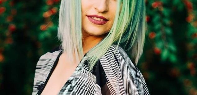 Model - ARUNY findom