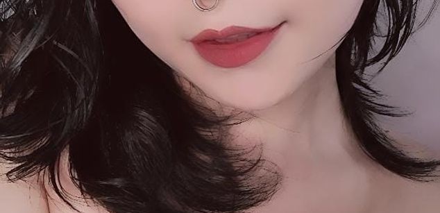 Model - Elizabeth Taylor cum