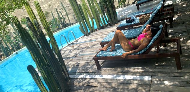 Model - Sophia Karson squirt