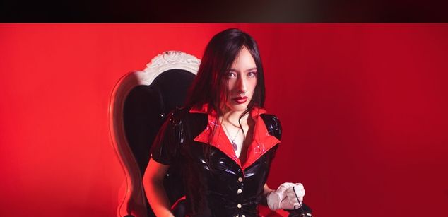 Model - Camila Marti Gagggig