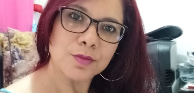 Model - CanelaLove HAPPY