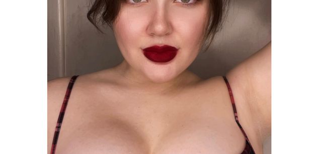 Model - Emeralda dominatrix