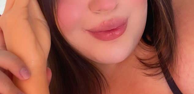 Model - Swtt_Kim feet