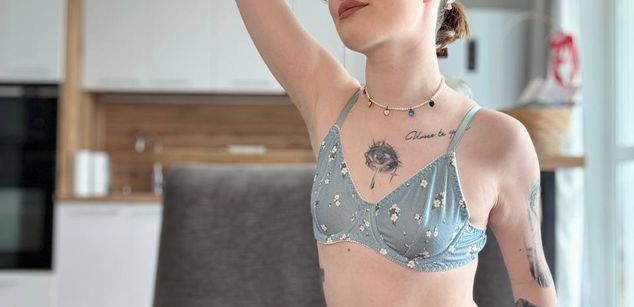 Model - lass_queen findom