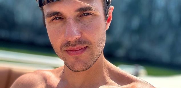 Model - Nikita Petrov athletic