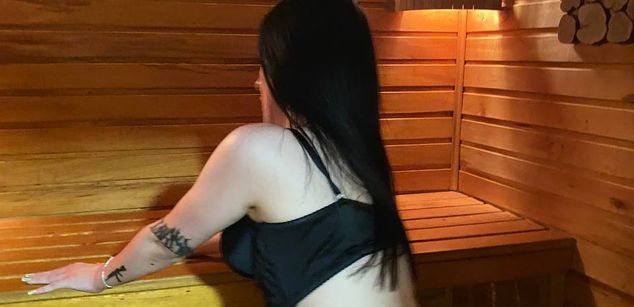 Model - BrightLika thin