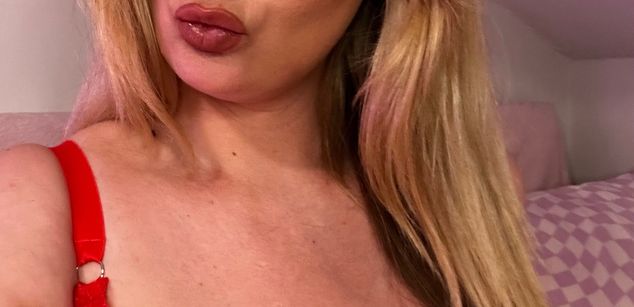 Model - JUGZY MALONE femdom