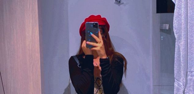 Model - Mia Jacson feet