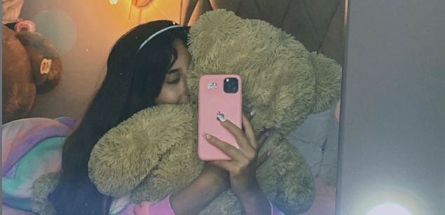 Model - Mia Jacson feet