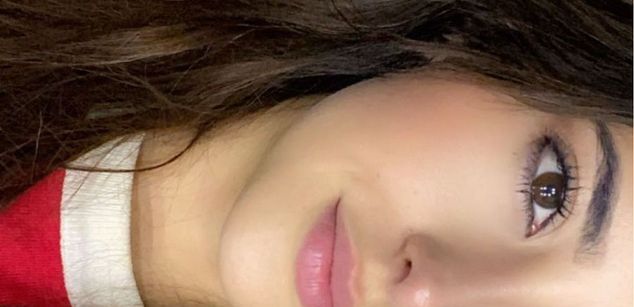 Model - Mia Jacson feet