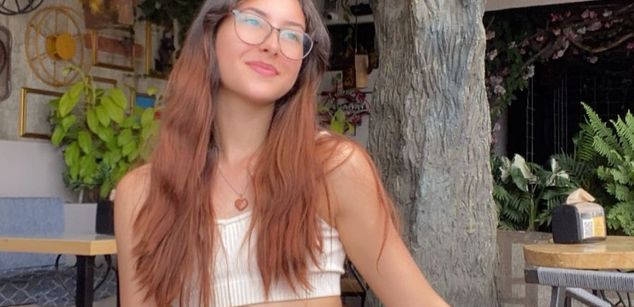 Model - Mia Jacson feet