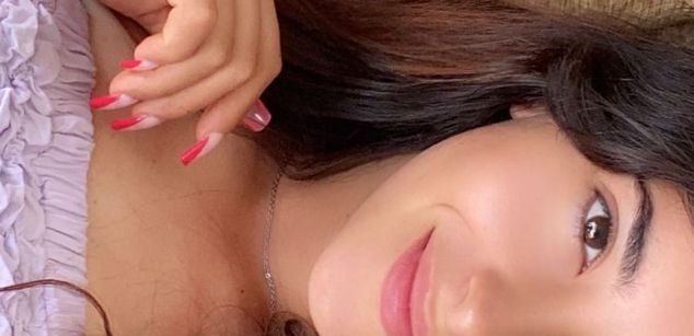 Model - Mia Jacson feet