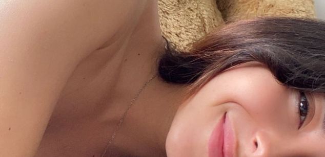 Model - Mia Jacson feet