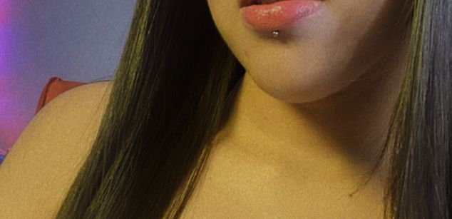 Model - Aurora Cole joi