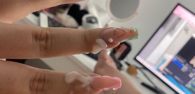 Model - Swtt_Kim feet