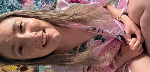 Model - Izzy Love hairy