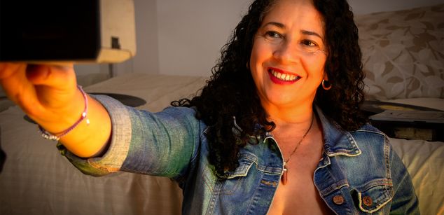 Model - AdeleSmithh heels