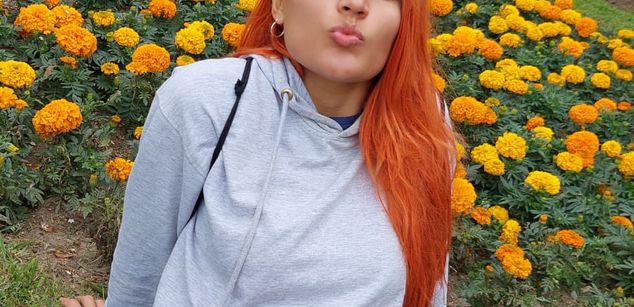 Model - AmberSecrets PRETTY