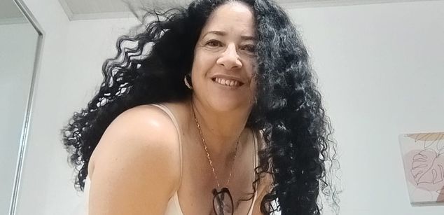 Model - AdeleSmithh heels