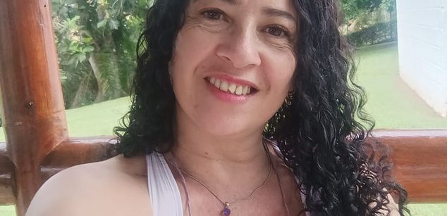 Model - AdeleSmithh heels