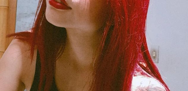 Model - VioletBrook latina