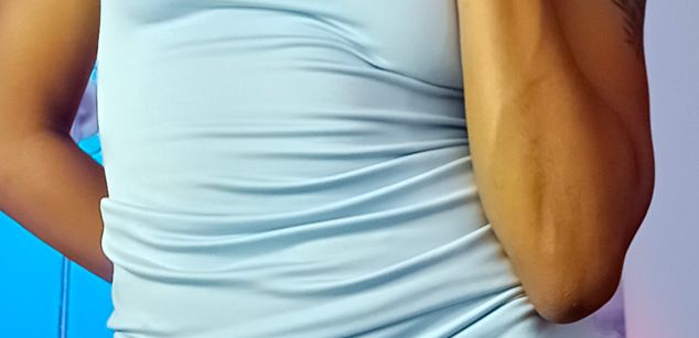 Model - I am Sel glasses