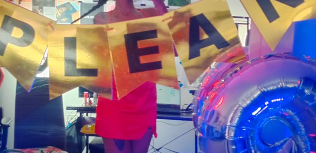 Model - I am Sel glasses