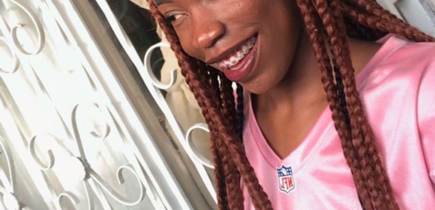 Model - Michelle Pose cum