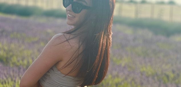 Model - SarahDevin cei