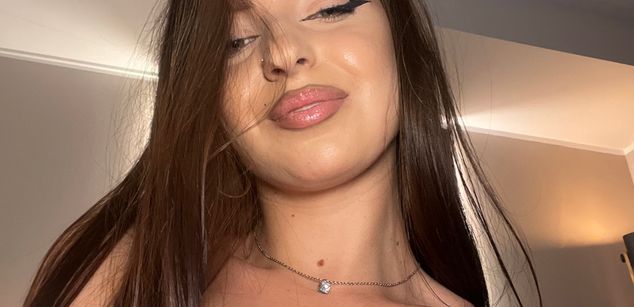 Model - SarahDevin cei