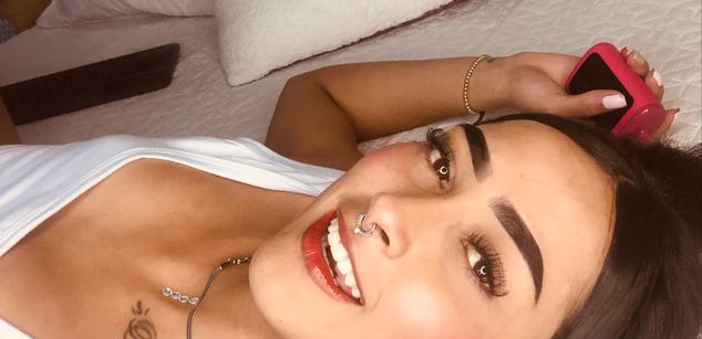 Model - Elisa Peters latina