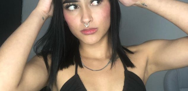 Model - Elisa Peters latina