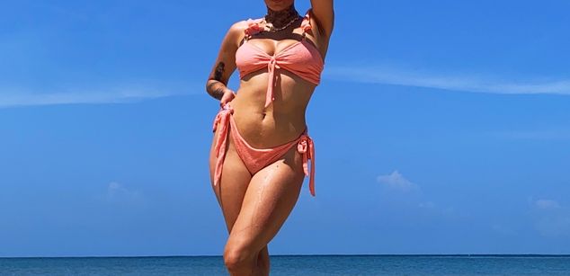 Model - LucyKlumm domi