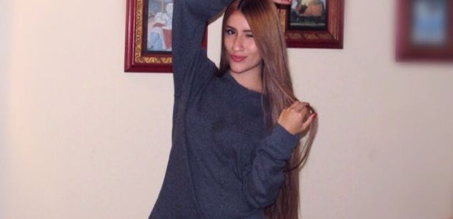 Model - LUNA ROSE  bj