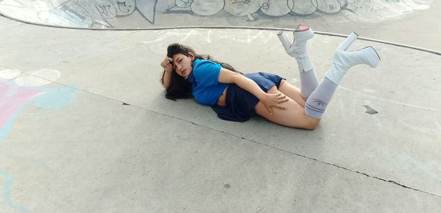 Model - Ratienterciopelo latina