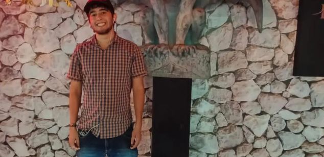 Model - Marc Carter cum