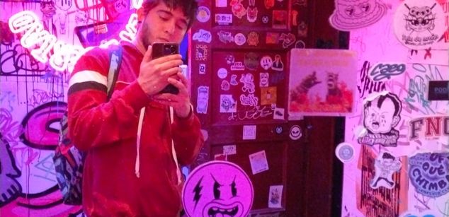 Model - Marc Carter cum