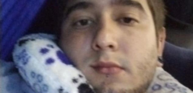 Model - Marc Carter cum