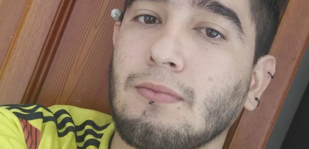 Model - Marc Carter cum