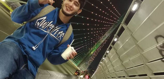 Model - Marc Carter cum