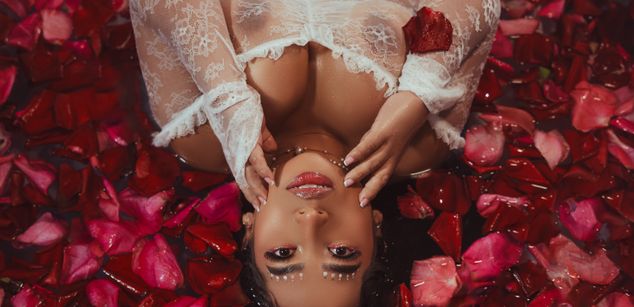 Model - CelesteMason latina