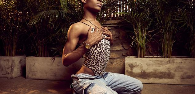 Model - LeonardSmith Boyfriend