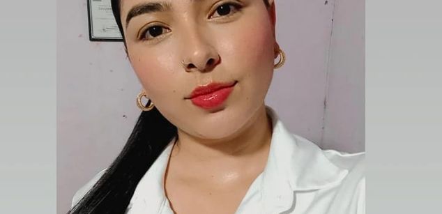 Model - Iris Moira feet