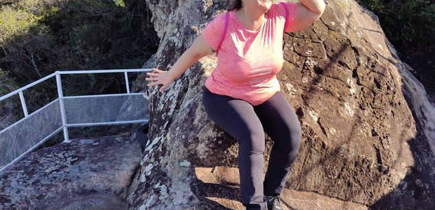 Model - Selene mature