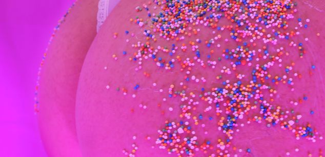 Model - AmbarGray teen